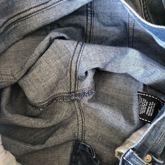 7 for All Mankind size 32. - Picture 7 of 11